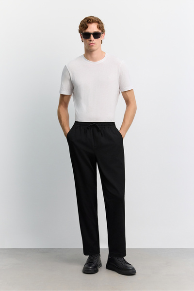 Avva Erkek Siyah Beli Lastikli Bağcıklı Kolay Ütülenen Relaxed Fit Jogger Pan...