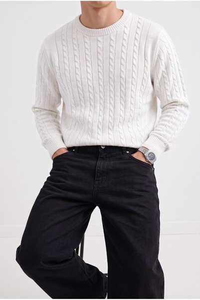aziso Herrenpullover mit Rundhalsausschnitt aus Haarstrick