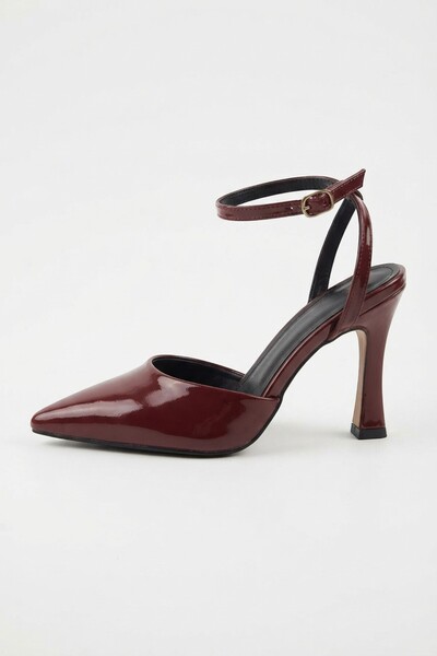 ForYou4 Burgundy Pointed Toe Ankle Strap Heeled Shoes