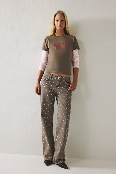 DeFacto Çiçekli Straight Fit Normal Bel Düz Paça Gabardin Pantolon I9257AX26AU