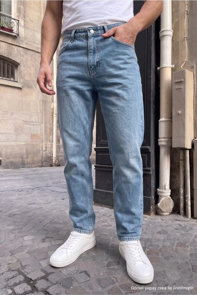Livio Ferri Erkek Açık Mavi Basic Boyfriend Kalıp Yıkamalı Kot Pantolon Jean