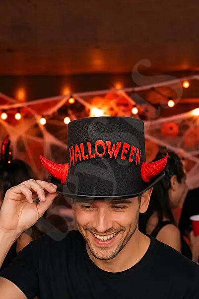BeySüS Halloween Red Horned Furry Hat