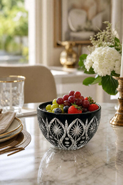Kristal Market Handcrafted Cut Crystal Aphrodite Model Fruit Bowl Presentatio...
