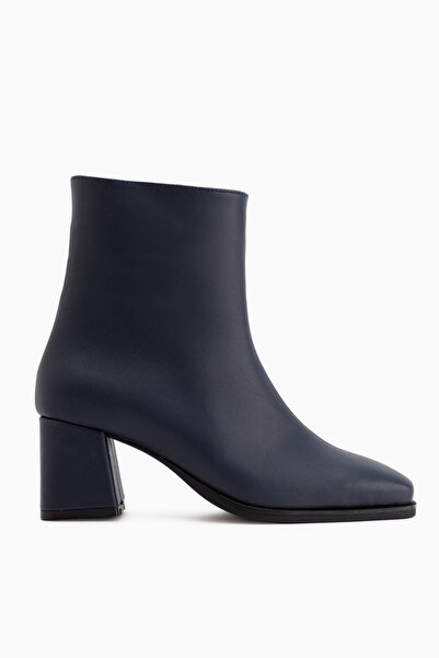 Limoya Margot Genuine Leather Navy Blue Blunt Toe Heeled Women's Boots