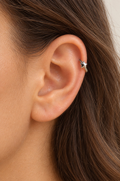 Sacce Scarves&Accessories Yıldız Figürlü Halka Helix Piercing – 8 mm (Tek Adet)