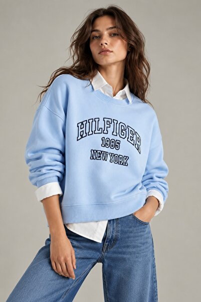 Tommy Hilfiger Relaxed Cut Woven Logo Sweatshirt