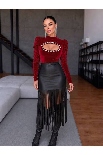 Friday Mood Broş Detaylı Cut-Out Kadife Bodysuit