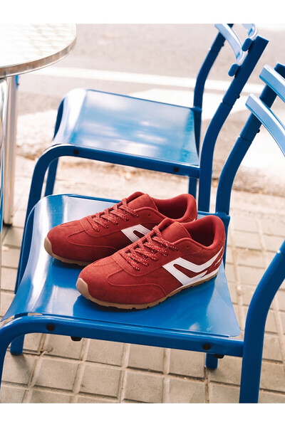 LC Waikiki Alita City Lcw Steps Red Girls' Sneaker with a Difference