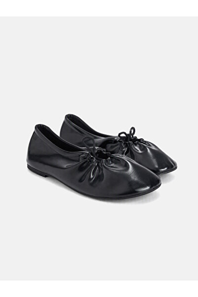 LC Waikiki Alita City Lcw Steps Black Women's Ballet Flats with a Difference