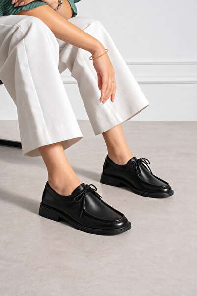 KM shoes Kadın Siyah Bağcıklı Parlak Mat Kalın Tabanlı Günlük Klasik Loafer A...