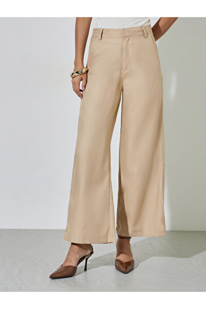 Styli Beige Solid Wide leg Trousers