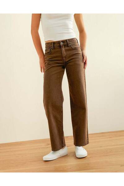 AMERICAN EAGLE AE High-Waisted Stovepipe Pant