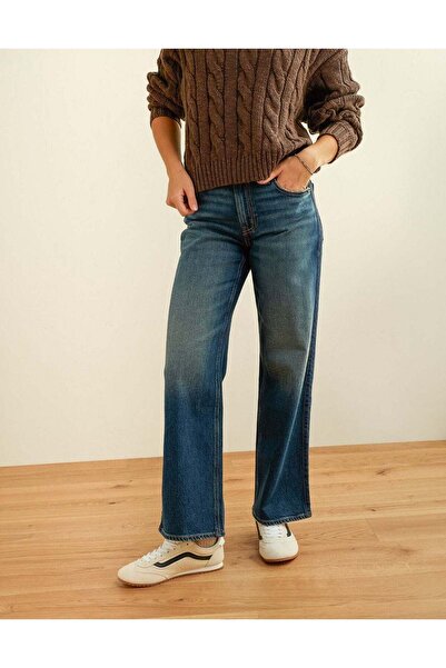 AMERICAN EAGLE AE High-Waisted Stovepipe Jean