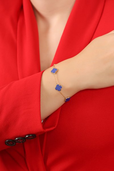 LİNOVE JEWELLERY 925 ayar gümüş mavi yonca bileklik, Gümüş Üzeri 14K altın Ka...