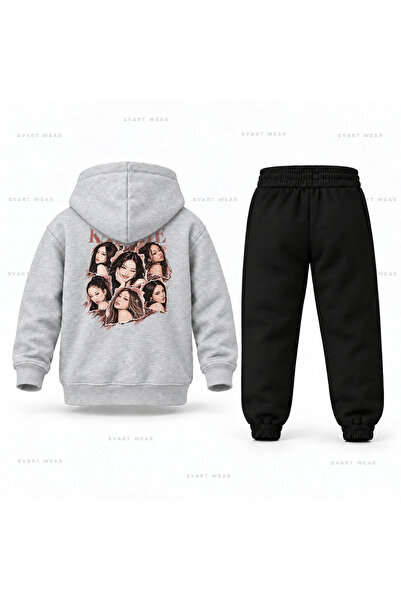 SVART WEAR Σετ παιδικής φόρμας με κουκούλα KATSEYE Yirtik Rose Portraits με σ...