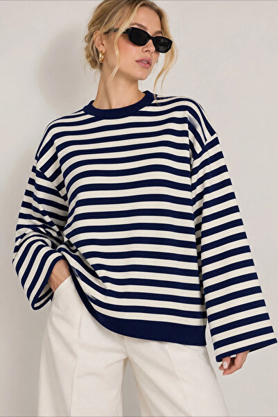 Lusin Women's Navy Blue Striped Crew Neck Oversize Casual Stylish Wide Spanis...