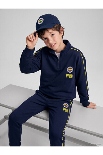 LC Waikiki Rmz Gi̇yi̇m Farki̇yla Licensed Boys' Sweatshirt
