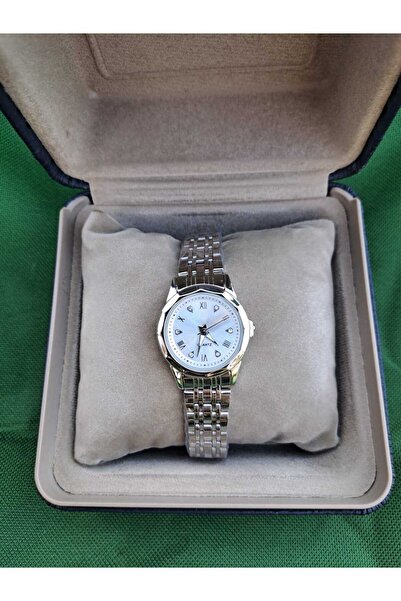 DARK BLANC New Season Women's Wristwatch with Cut Glass