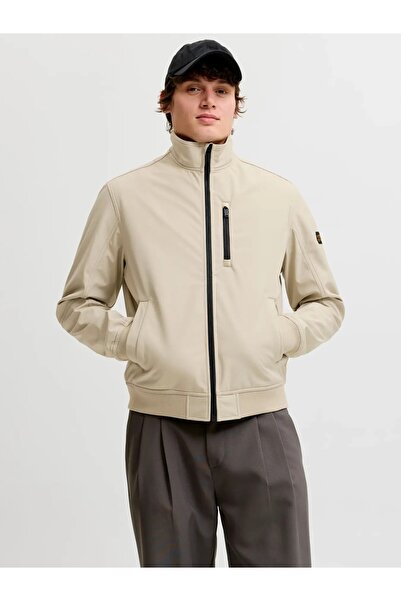 Jack & Jones سترة Jjeliam Softshell Bomber Noos للرجال باللون البيج