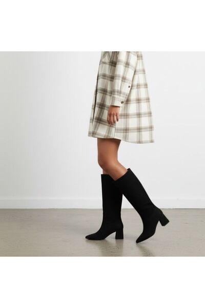 NE&VE SHOES Μαύρες σουέτ γυναικείες μπότες με μυτερή μύτη και ύψος μέχρι τη γ...