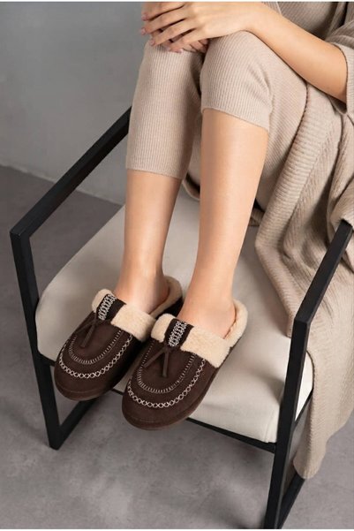 FEMME FATALE Embroidered Tassels, Fur and Plush Inside, Women's Home Slippers