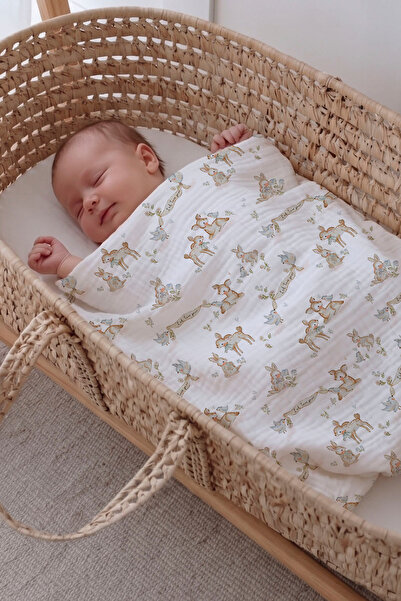 Tuğba Kuğu Muslin Blanket - Sweet Woodland Dreams