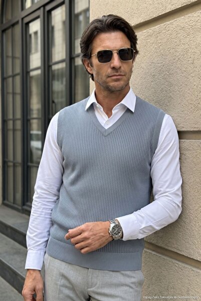 Çizgi Triko Pulover gri pentru bărbați cu model micro-puncte, tricotat din oț...