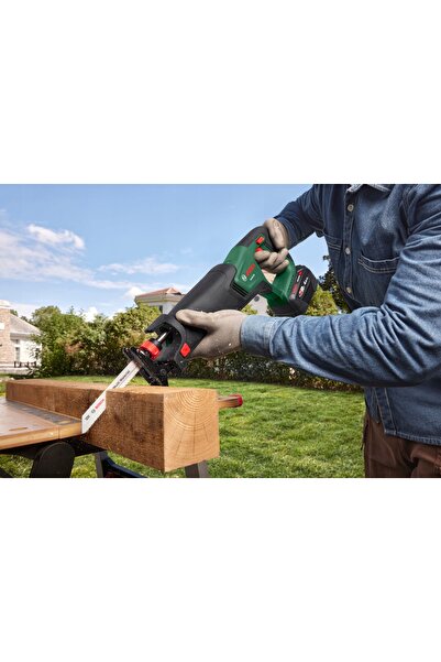Bosch Ferăstrău sabie cu acumulator PSA 18V-200 fără perii, corp