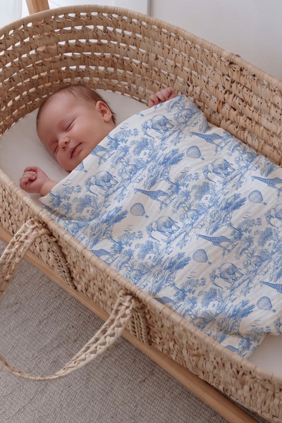Tuğba Kuğu Muslin Coverlet - Blue Toile De Jouy