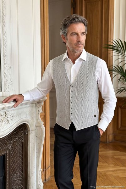 Çizgi Triko Vestă gri pentru bărbați, cu nasturi, fără buzunare, cu model, tr...