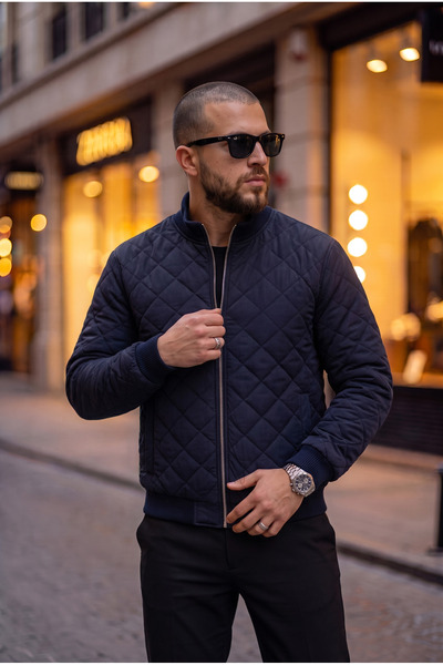 BASEL.CO Ribbed Detailed Stand Collar Quilted Coat