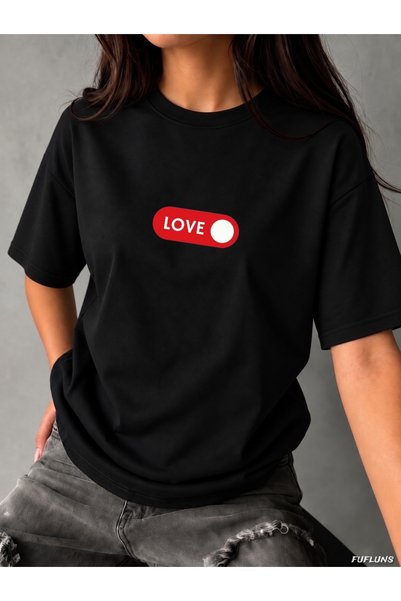 FUFLUNS Love Printed Women's Oversize Crew Neck T-Shirt