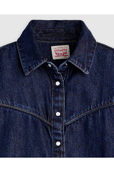 Levi's قميص جينز نسائي باللون الأزرق الداكن 005DW-0000
