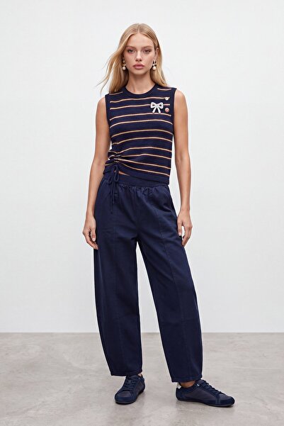 VAGGON Narrow Leg Loose Pants