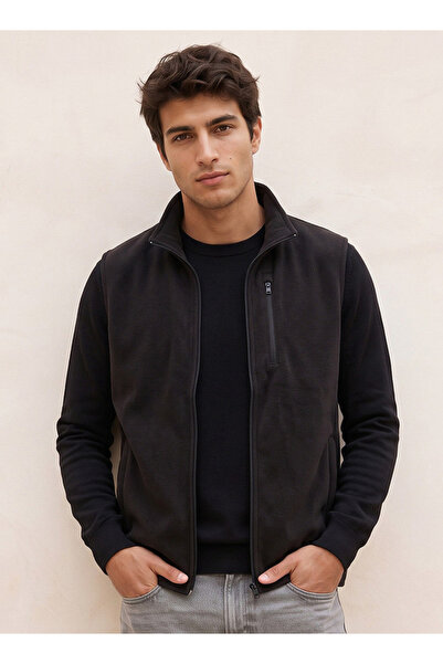 FAV Basics High Neck Fleece Gilet with Pockets