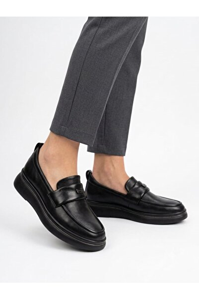 Voyager Genuine Leather Comfortable Thick Sole Daily Women's Casual Shoes