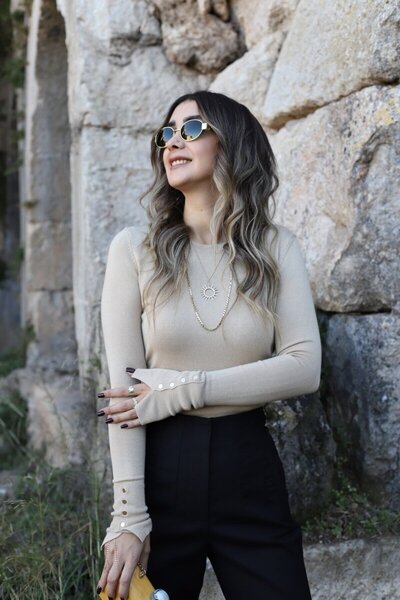 bytugcekaya Pulover bej cu mâneci căzute, mărime standard
