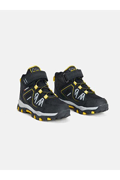 LC Waikiki Vizyon New Season Black Lace-Up and Velcro Boys' Boots