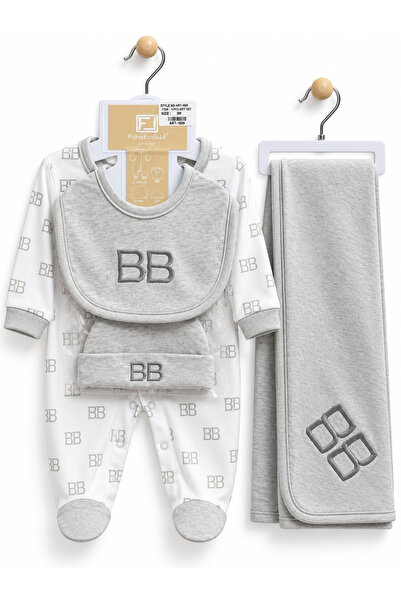 Baby Gift طقم مواليد 4 قطع حديث الولادة – أفرول، كوفلة، مريلة وطاقية