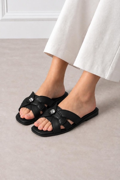 Roshin Shoes Νέα Σεζόν Παντόφλες με Μαύρη Πέτρα και Λεπτομέρεια από Πλεκτή Τα...