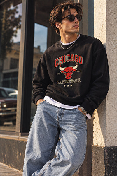 Lizbon Style سويت شيرت رجالي من Chicago Basketball 90s Vintage مطبوع بقصة عاد...