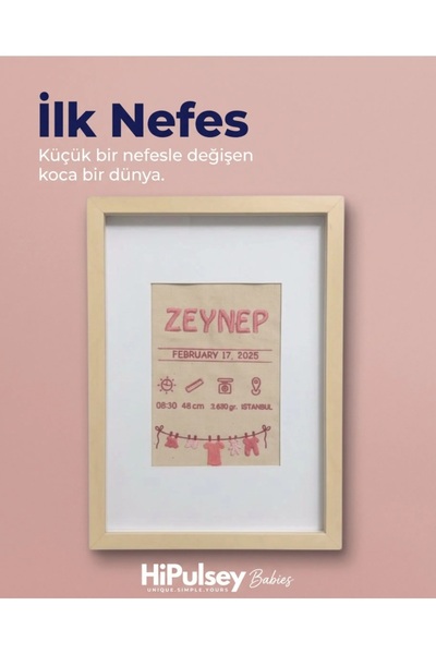 İlk Nefes: Kişiye Özel Doğum Künyeli Nakışlı Ahşap Çerçeveli Bebek Anı Panosu