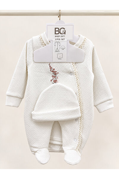 Baby Gift طقم مواليد شتوي 3 قطع – أفرول مع كوفلة وطاقية