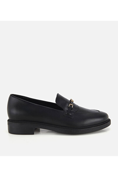 Hotiç Kadın Deri Siyah Zincir Gold Detaylı Klasik Loafer