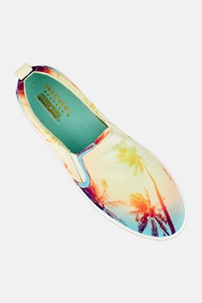 SKECHERS Women Pop Of Fame Slip On Outdoor Shoes, Multicolor