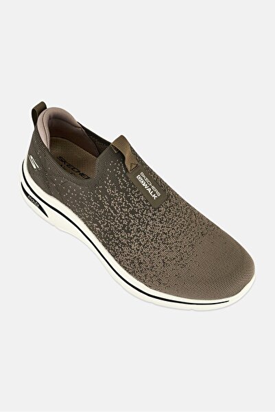 SKECHERS حذاء المشي للرجال Go Walk Arch Fit 2.0 سهل الارتداء، لون بني فاتح