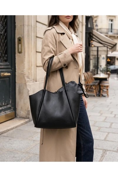 Generic Brand Black Soft Leather Shoulder Bag 31X24 cm Daily Women's Bag with Extra Makeup Bag