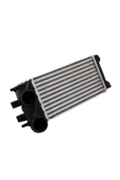 LORO Radiator aer de supraalimentare Citroën Berlingo / C4 / Peugeot 3008 / 3...