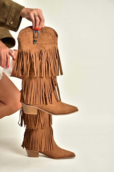 Fox Shoes Z726107102 Tan Suede Thick Heeled Tasseled Women's Boots