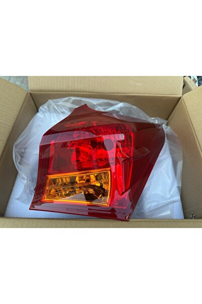 NS Nilser Auto Parts Toyota Auris Dış Sağ Stop Lamba 2012-2015 81551-02740
